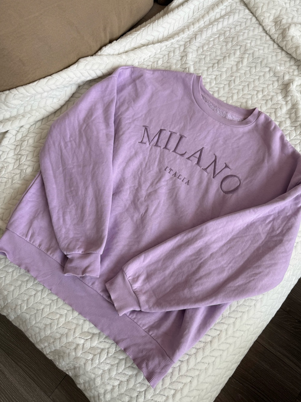 Milano Itilia Lilac Sweatshirt Women’s size MEDIUM